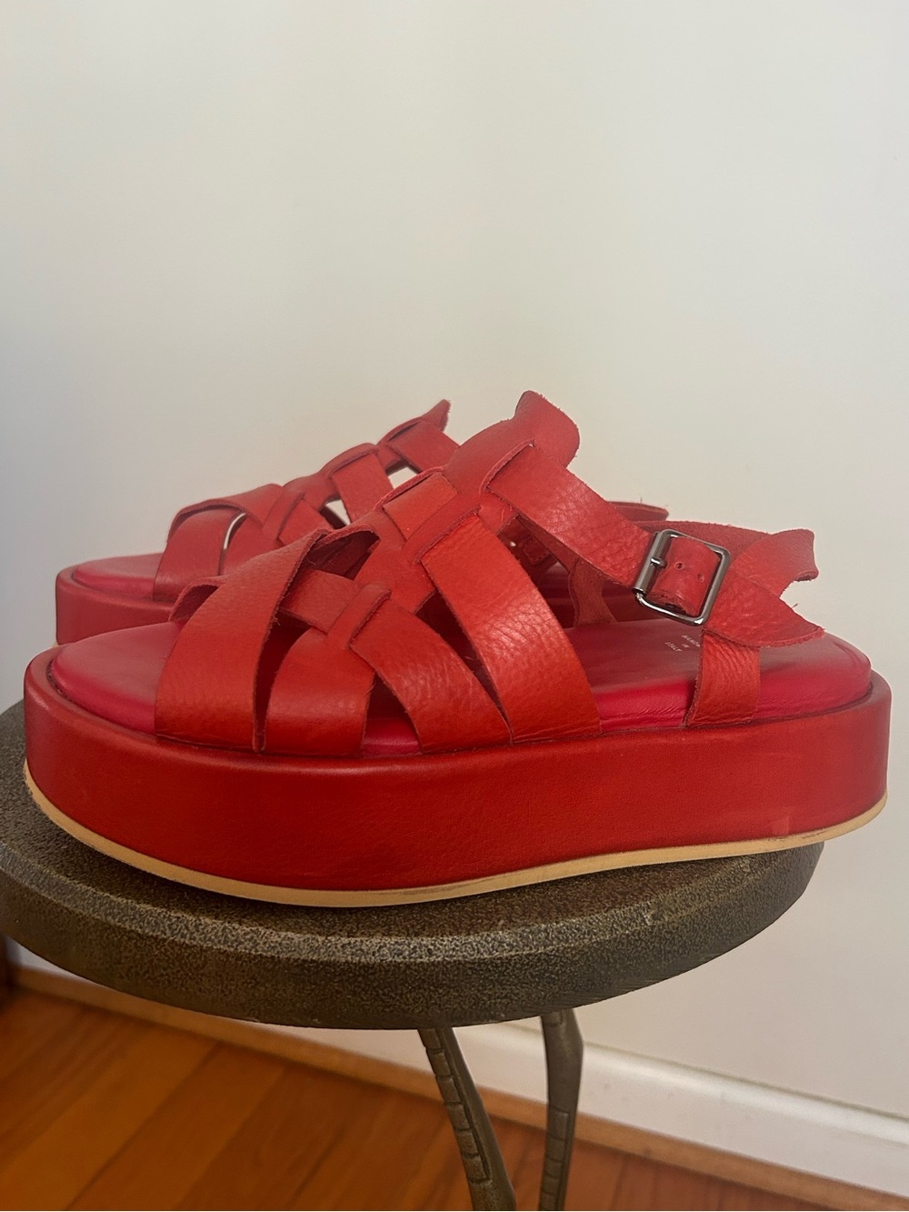 MOMA Arizona Raw Calf Red Leather Round Open Toe Platform Sandal SZ 38.5/size 8